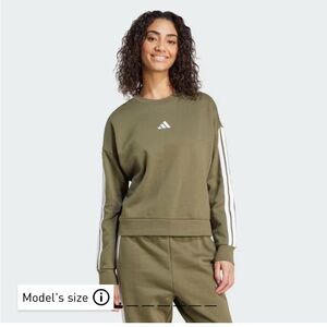 Adidas SMALL ESSENTIALS 3-STRIPES
FLEECE SWEATSHIRT